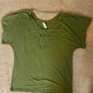 Free purple olive green top size XS